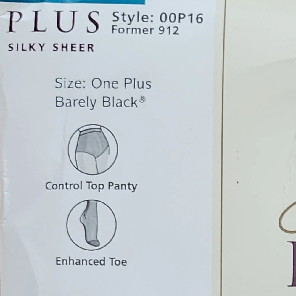 Hanes.Plus Silk Reflections Silky Sheer One Plus Black+ Knee Highs Brown Taupe
